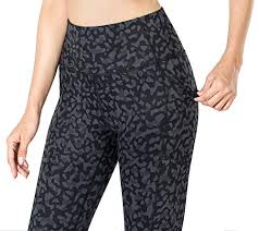 So look for leggings or yoga pants that has this feature and they. Ovruns Yoga Pants High Waisted Gym Legging For Women Running Workout Compression Sport Butt Lifting Fabletics Yoga Leggings With Pockets Blackcamo M Gym Store Gym Equipment Home Gym Equipment Gym Clothing