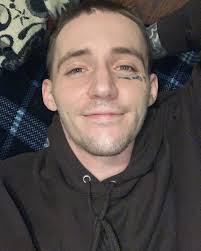 Tyler “Knuckles” Edge (@edge.ink) • Instagram photos and videos