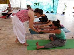 Nicole offers a range of yoga holidays and retreats on the costa blanca. 4 Days Meditation And Yoga Retreat Spain Bookyogaretreats Com