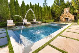 Linear Modern Pools Atlantis Pools Spas Llc In 2020 Modern Pools Geometric Pool Pool