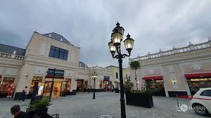 Autostrada a2, denumită și autostrada soarelui, este o autostradă din românia care leagă capitala bucurești de constanța, cel mai mare port al țării. Fashion House Outlet Pallady Un Inceput De Poveste De Succes Matius