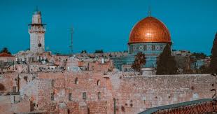 Located in the old city of jerusalem, the famous landmark welcomes millions of visitors each year. Jerusalem Old City Walking Tour Israel By Foot