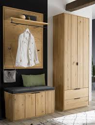 Hinter der türe mit spiegeleinsatz sieben herausnehmbare, leicht. Dielen Massivholzmobel Gunstig Online Kaufen Mobelmeile24