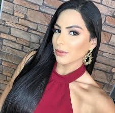 Mayra Diaz's Instagram, Twitter & Facebook