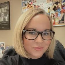 Dionne Stout's Instagram, Twitter & Facebook