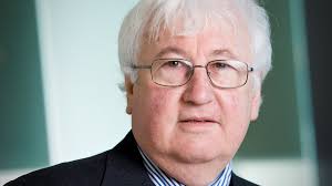 Why super's manager merry-go-round is 'the definition of insanity'