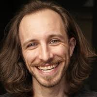 8 "Lance Holcomb" profiles