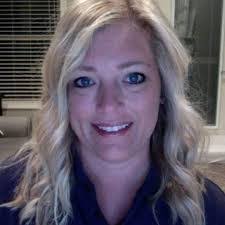 Heather Pitzer's Instagram, Twitter & Facebook