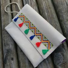 Crossstitch Kanavice Etamin Kanavicekolye Canta Diy Kalemlik Makyajcantasi Hediye Gift Mouline Bag Hobi Sanat Elemegi Boncuk Elde Nakis Desenler