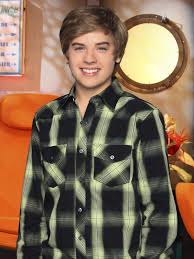 Dylan sprouse was born august 4, 1992, in arezzo, tuscany, italy, to american parents, melanie (wright) and matthew sprouse. Dylan And Cole Sprouse The Suite Life Wiki Fandom