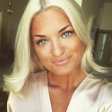 Ellen Karlsson (@ellen_karlsson)