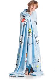 Wir als seitenbetreiber haben es uns zuhause zum ziel gemacht, produktvarianten unterschiedlichster art ausführlichst auf herz und nieren komfort zu überprüfen. Kanguru Snoopy Polyester Decke Hellblau 130 Cm X 170 Cm Amazon De Kuche Haushalt Wohnen