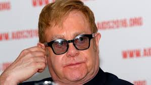 Elton John Tak akan Tampil dalam Pelantikan Donald Trump