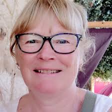 Can anyone quote and fix conservatory flashing and repair/refut guttering 