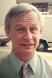 Robert "Bob" Hoyt Sr.