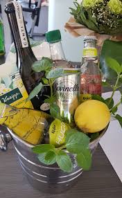 Geschenk Hugo Minze Prosecco Madels Geschenke Kleine Geschenke Diy Geburtstag Geschenke Selber Machen