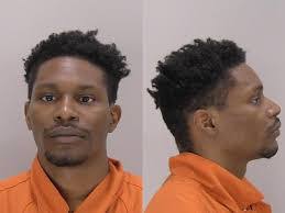 Robert Huitt's Instagram, Twitter & Facebook