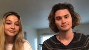 Jul 14, 2021 · however, chase stokes is far older than the character he plays. Outer Banks Chase Stokes And Madelyn Cline Break Down That Finale And Tease Season 2 Of Netflix Drama Entertainment Tonight