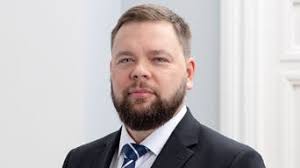 His majesty king mohammed vi sent a message of congratulations to alar karis following his election as president of the republic of estonia. Estland Alar Karis Wird Neuer Staatsprasident