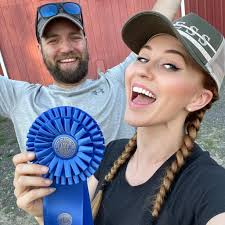 How to rehome a high-energy Belgian Malinois mix in Washington state?