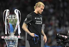 Butterfingers goalkeeper loris karius has reportedly undergone a scan amid concerns he suffered a head injury during the champions league final. Loris Karius Was Concussed During Champions League Final After Clash With Sergio Ramos
