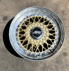 Image result for Beige Jantes 1989 ARO