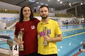 I cut down from 190 because right believe 170 is the best body weight for my swimming. Unas Cuantas Cosas Sobre David Popovici El Precoz Talento Rumano Nataccion