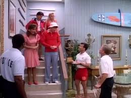 Baywatch S 2 E 16 Now Sit Right Back And You Ll Hear A Tale Video Dailymotion baywatch s 2 e 16 now sit right back and you ll hear a tale