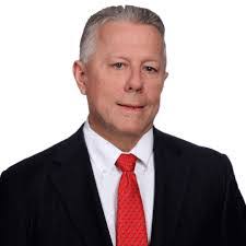 Dan Paschal's Instagram, Twitter & Facebook