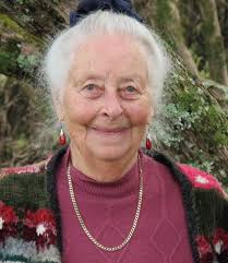 Very sad to learn the vet Dick Wenzel passed away. We had a lovely  conversation at the supermarket recently and told him were attempting to  climb Hailes Knob, which he has done.