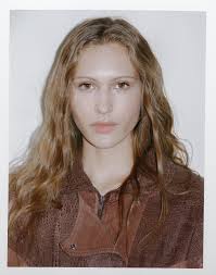 whos that crazy lady running