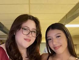 Happy Daughter's day to my two baby girls! Love them more than life! Savy  Powers @savynp & Ashlyn Powers @ashlyn.powerss