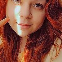 Celia Bell's Instagram, Twitter & Facebook