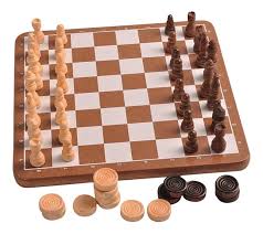 Il s´agit sans doute du jeu le plus répandu de par tout le monde. Jeu En Bois 2 En 1 Dames Echecs Commandez Facilement En Ligne Dreamland