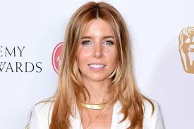 #strictlyfinal #strictly #strictly2018.' stacey and kevin's first dance of the evening was the foxtrot to high ho silver lining by jeff beck. Wer Ist Stacey Dooley Tv Moderatorin Und Journalistin Als Strictly Come Dancing Kandidat Bestatigt Dancing Dooley Journ Frisur Ideen Tv Moderator Tv Serien