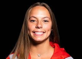 Erin Chenier's Instagram, Twitter & Facebook