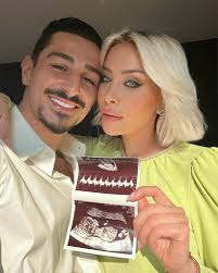 15 Wochen Schwangerschaft: Hat Veronica Loi Beschwerden?