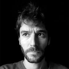 Ni público ni privado, ¿sino común?