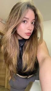 No Riley Esperate A Que Le Revises El Celular