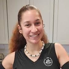 Caitlin Ludwig's Instagram, Twitter & Facebook