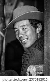 596 Lhasa Shopping Images, Stock Photos, and Vectors