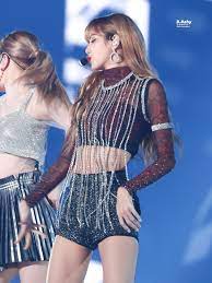South Korea S New Blackpink And The Same Lisa Water Drill Chain Vest Stage Performance Gorgeous Tie Tide Blackpink Fashion Blackpink Blackpink Lisa