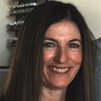 Suzanne Rivers's Instagram, Twitter & Facebook