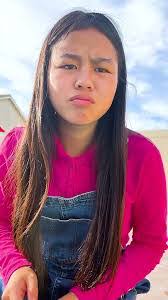 Simone Clements's Instagram, Twitter & Facebook