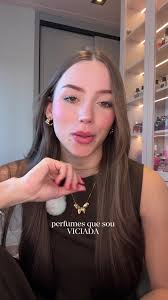 Perfumes amados: Blush, Artisan Natura e Prada Paradoxe