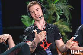 Прицел, видео настройки, стим, конфиг, sensitivity, девайсы. Nip Reportedly Paid Around 1 Million To Acquire Dev1ce From Astralis Dot Esports