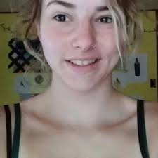 Danielle Minnis's Instagram, Twitter & Facebook