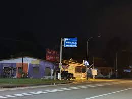 Fajr, sunrise, dhuhr, asr, maghrib, isha athan (azan) time. Roadtrip Ke Terengganu Tempat Makan Mesti Cuba Di Kuala Terengganu Chasing The Sun Travel Blog