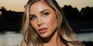 Natalie Wasserman's Instagram, Twitter & Facebook