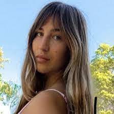 Myra Dotson's Instagram, Twitter & Facebook